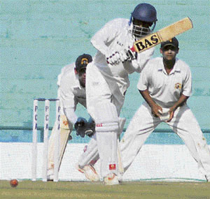 Delhi lose openers as Tamil Nadu pile up 463